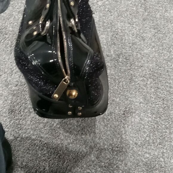 Emporio Armani black patent leather and polyester fuzzy sparkle 2 handle purse - Picture 4 of 7